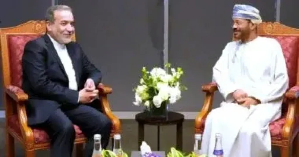 عراقجى ووزير خارجية سلطنة عمان