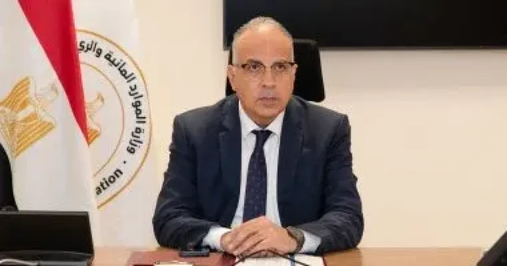 وزير الري 