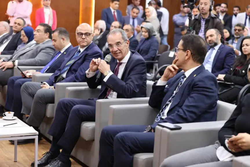 عمرو طلعت