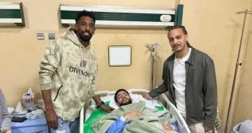 أحمد القندوسي مع ياسين الملاح وشيكا
