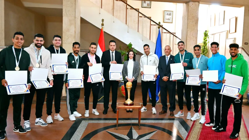 فريق الكرة الشراب بالبحيرة 