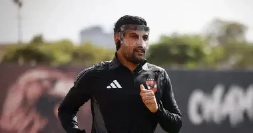 يحيى عطية الله لاعب الاهلى