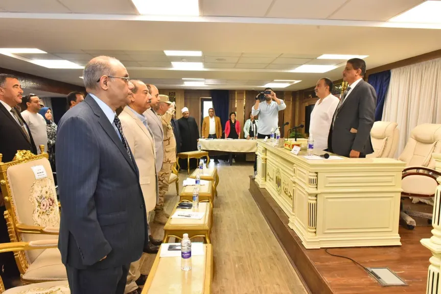 محافظ أسيوط 