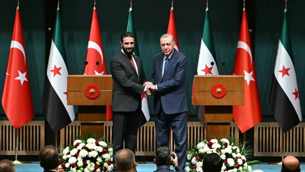 لقاء سابق بين أردوغان والشرع