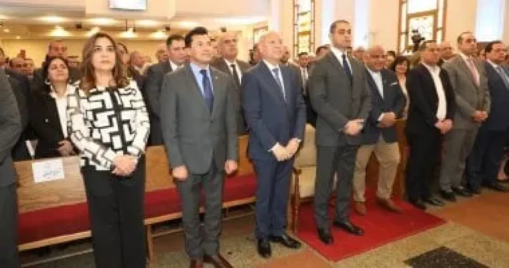 محافظ القاهرة يشهد احتفال عيد القيامة للطائفة الإنجيلية