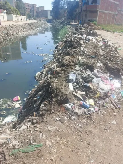 حانب من المصرف