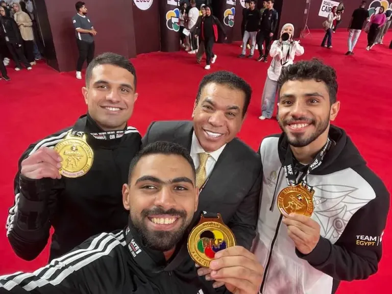 أبطال الكاراتيه 