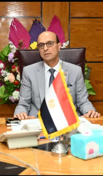 رئيس جامعة أسيوط 