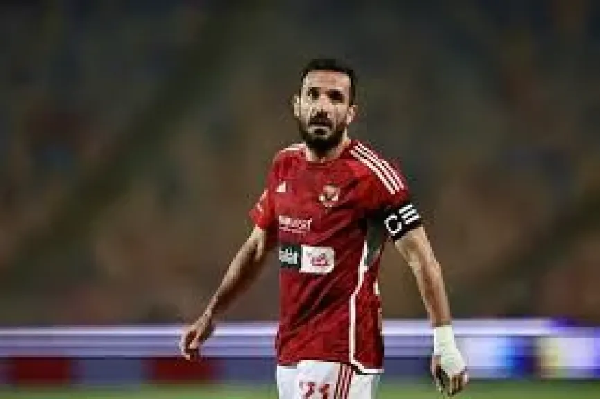 علي معلول نجم الأهلى
