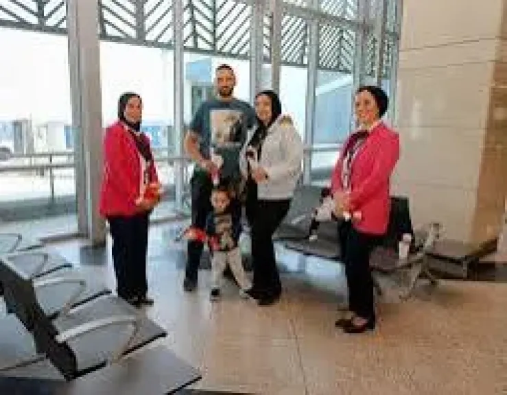 مطار القاهرة 