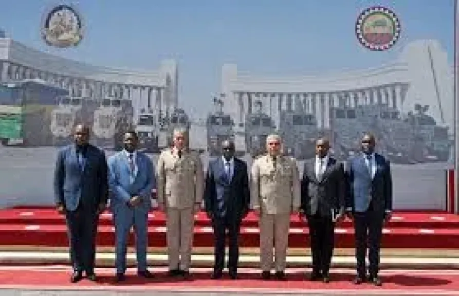 جانب من الحضور 