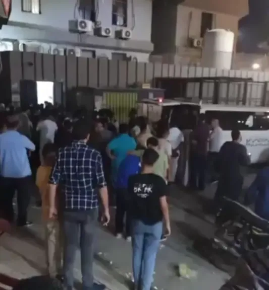 جانب من متابعه 