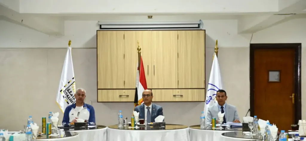 جانب من  لجتماع 