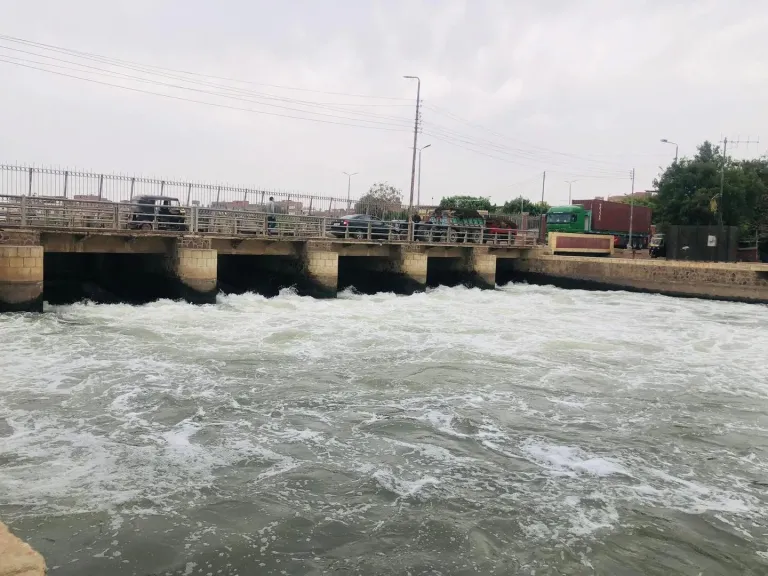 الترع والمصارف