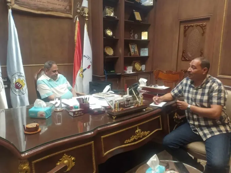 مؤنس منير مدير مدرسه