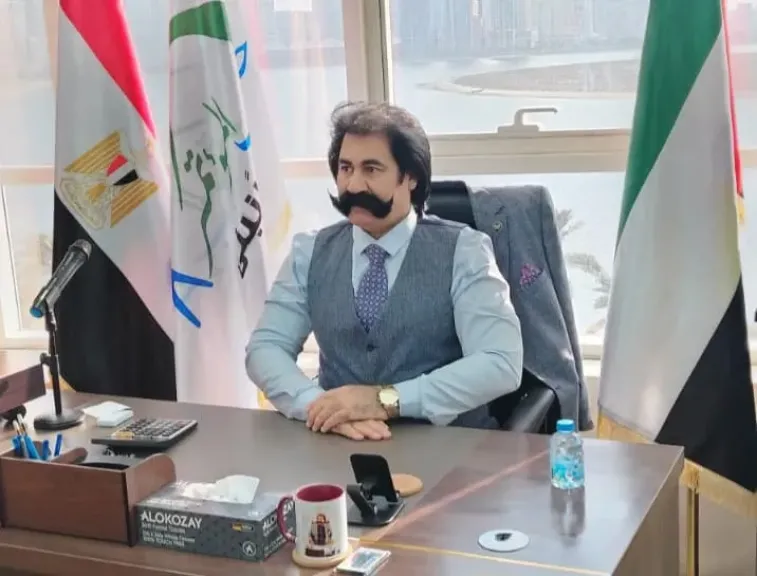  أحمد منصور
