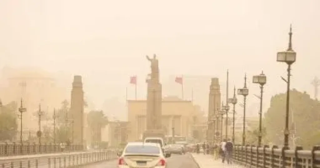 العاصفة الترابية