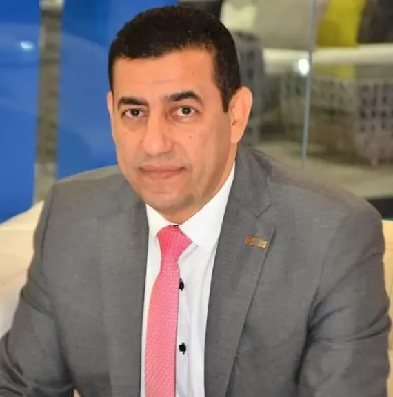 أسامة عبد الله