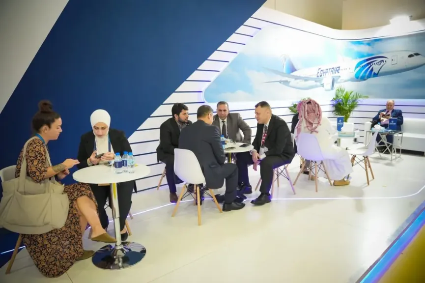 جانب من المعرض بمشاركة مصر للطيران