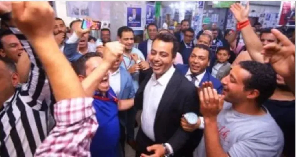 اعضاء الجمعية العمومية يحتفلون بفوز الزملاء