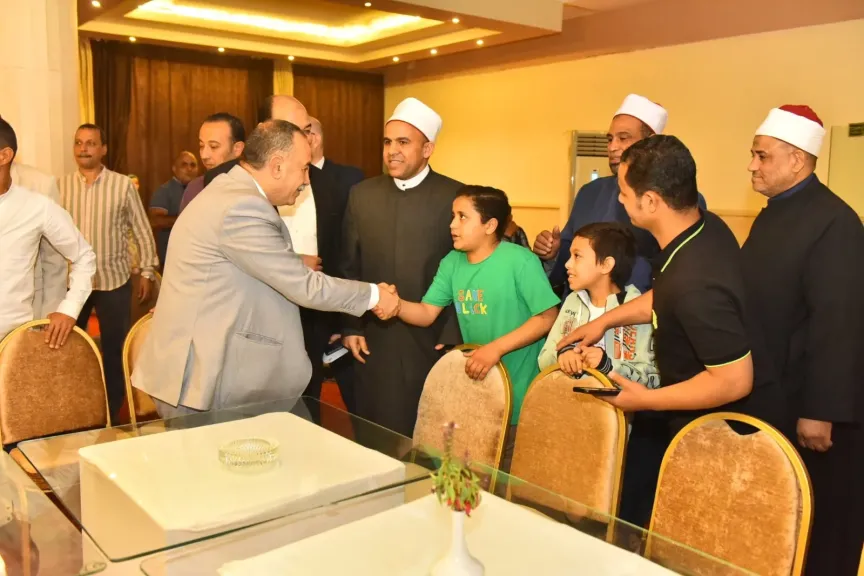 محافظ أسيوط 