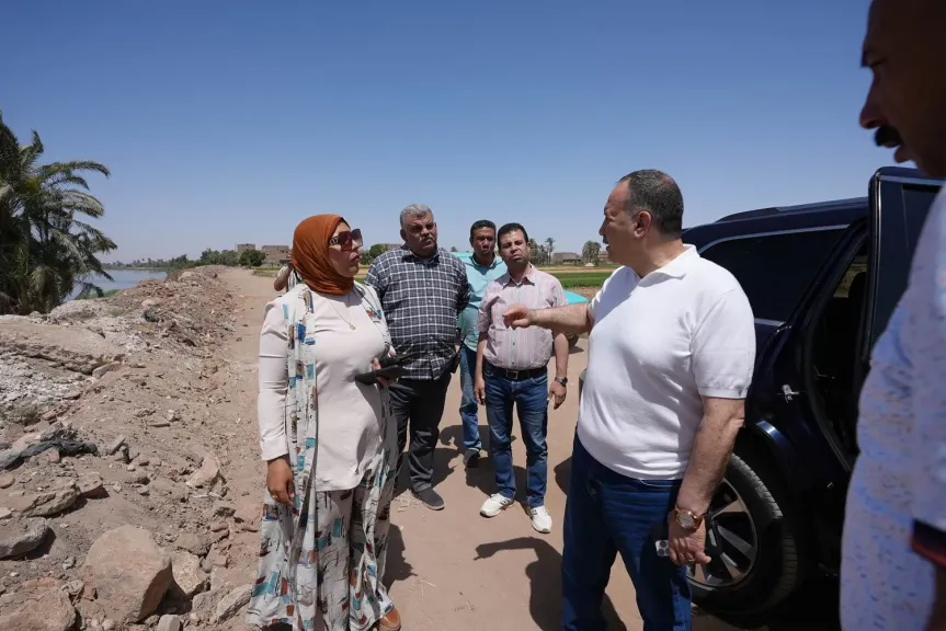 محافظ أسيوط 
