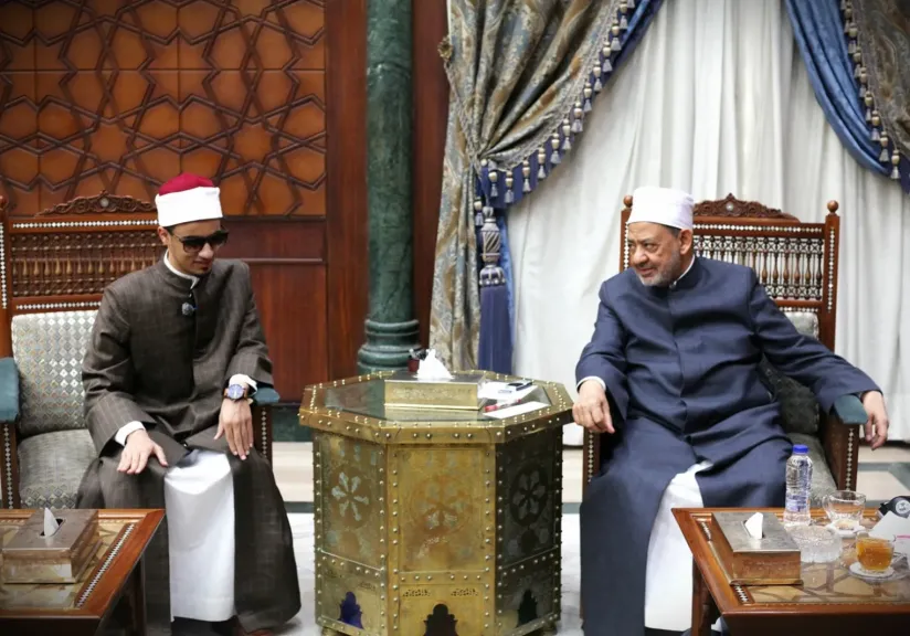الدكتور أحمد الطيب-الطالب محمد أحمد حسن