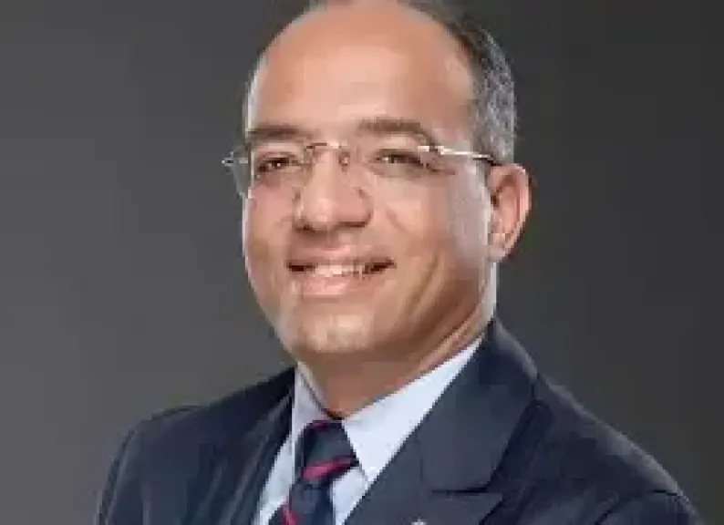 النائب علي مهران