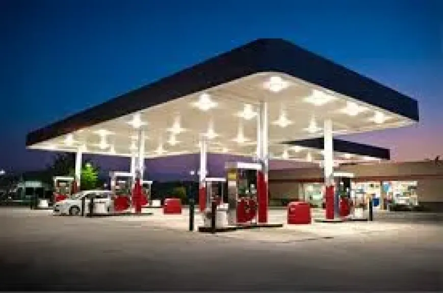 محطة بنزين