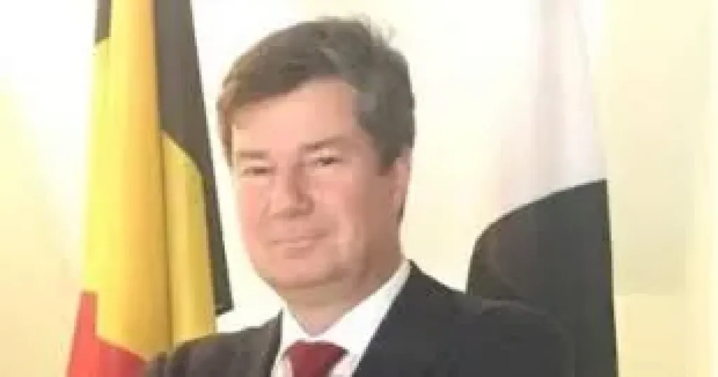 السفير بارت دى جروف