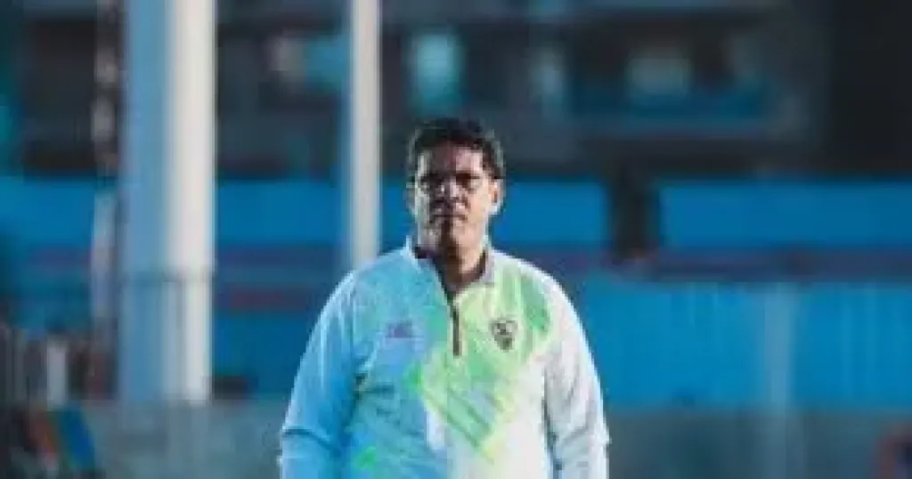 أيمن الرمادى المدير الفنى للزمالك