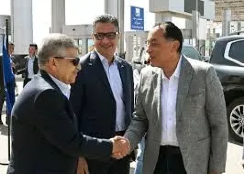 جانب من الجولة 