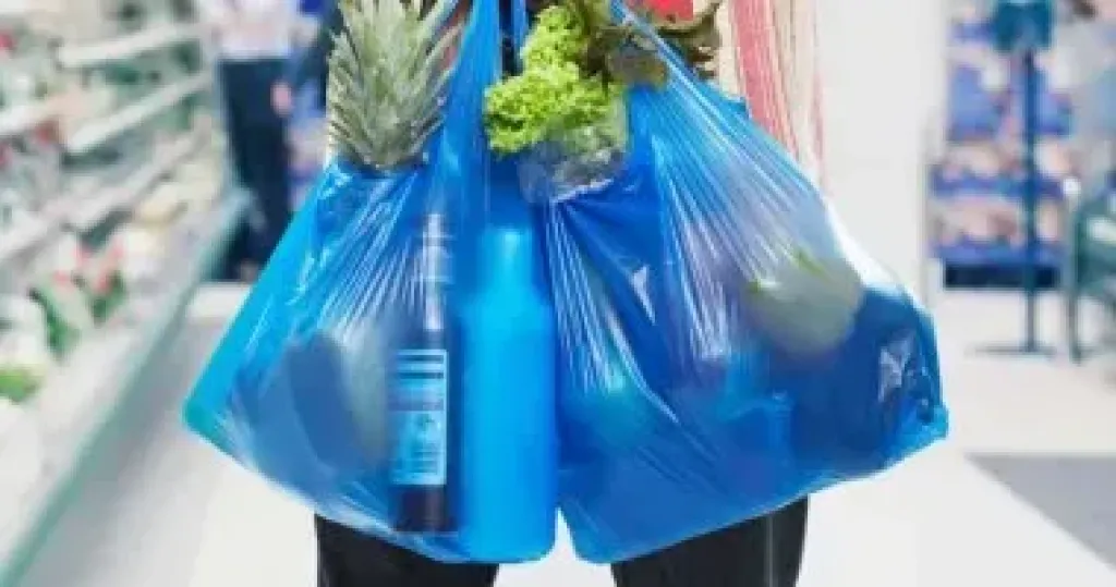 اكياس بلاستيكية 
