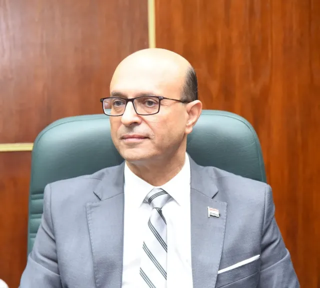 رئيس جامعة 