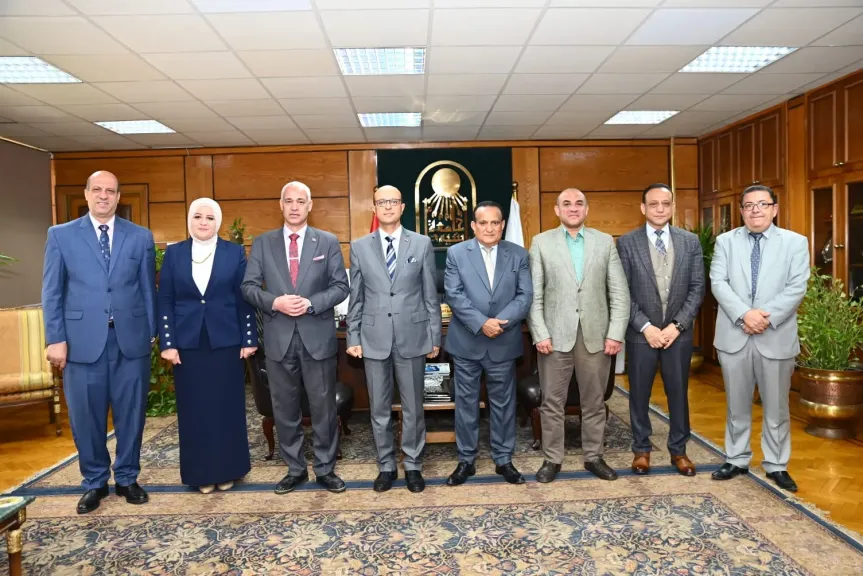 رئيس جامعة 