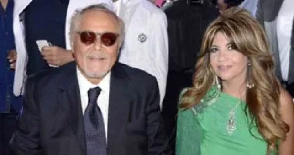 الفنان الراحل محمود عبد العزيز