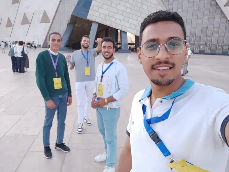 طلاب جامعة الدلتا التكنولوجية 
