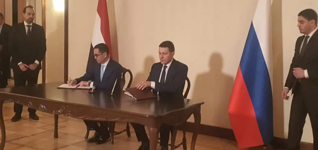 توقيع اللجنة المصرية الروسية 