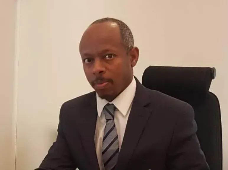  دكتور على البرعى