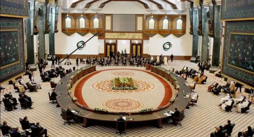 القمة العربية الرابعة والثلاثين في بغداد