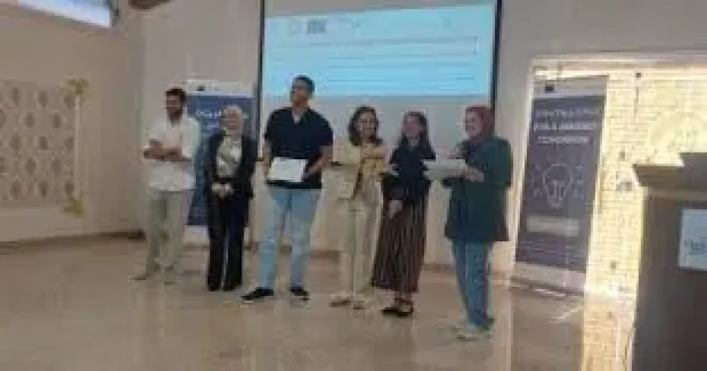 جانب من الحضور 