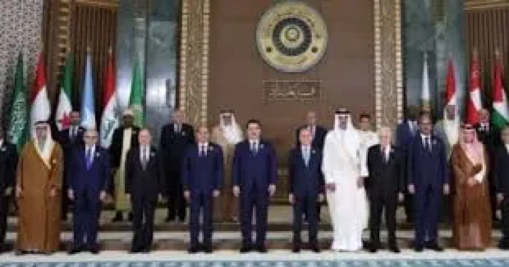 صوره تذكاريه للقمة العربية ببغداد 