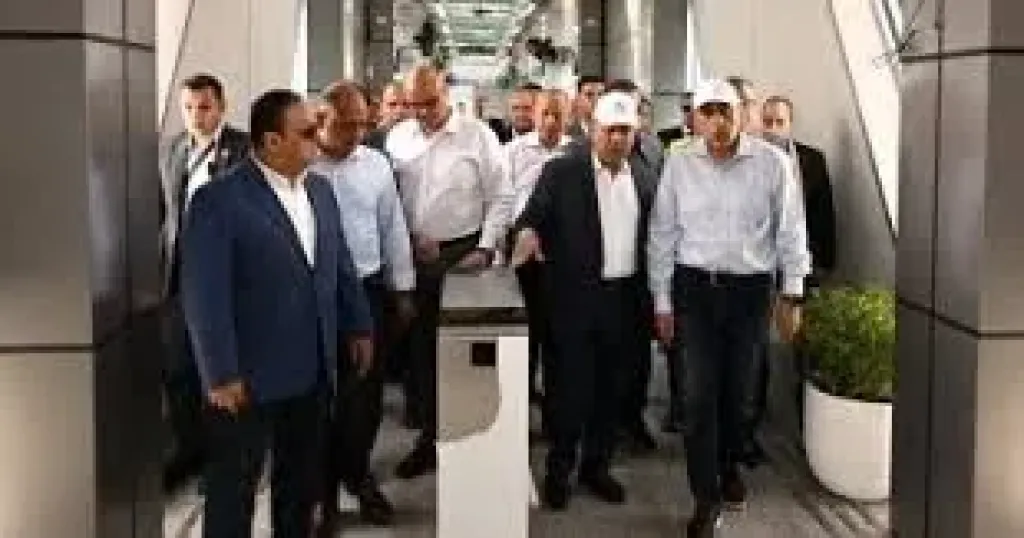 جانب من الجولة 