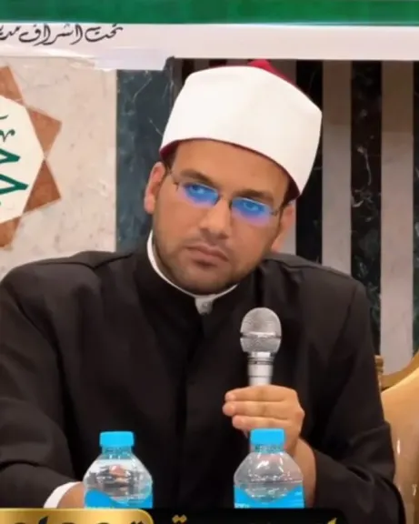الكاتب 