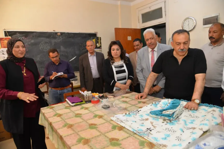 محافظ أسيوط 