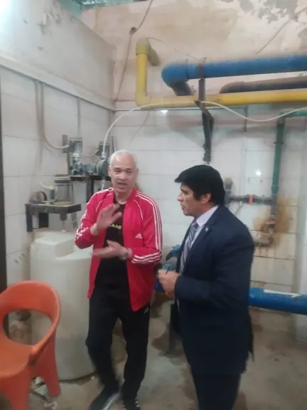 جانب من متابعه 