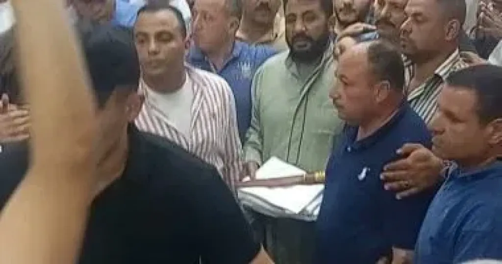 الكفن ينهى خصومة ثأرية