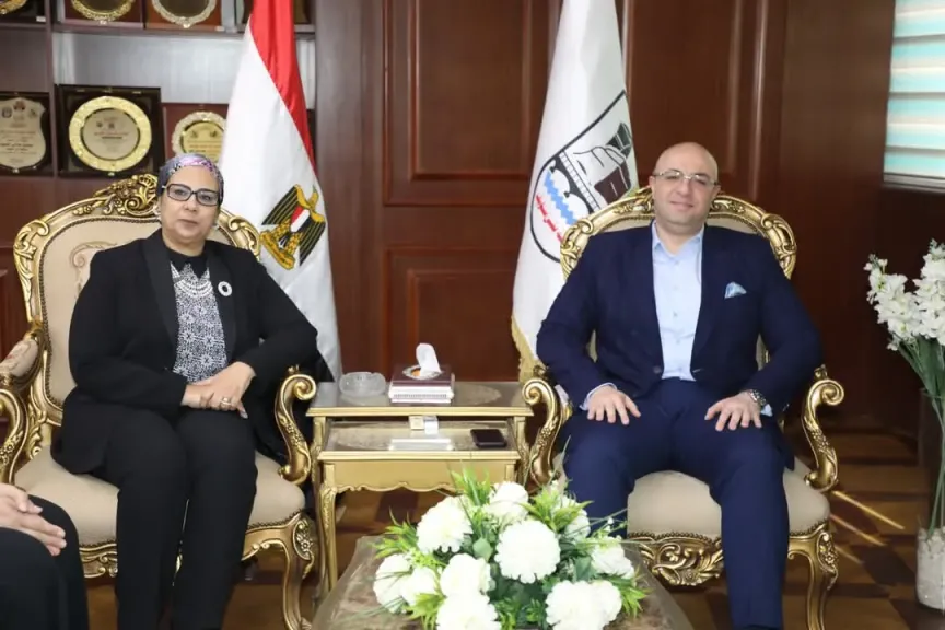 محافظ بني سويف يستقبل رئيسة  "القومي للمرأة"