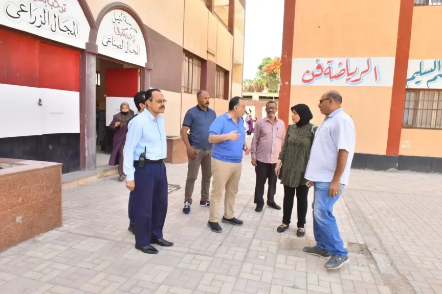 محافظ أسيوط 