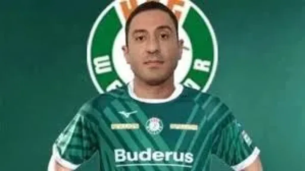  أحمد هشام سيسا